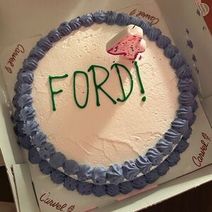 Meet your Posher, Fordon